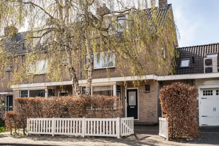 de Ruyterlaan 11